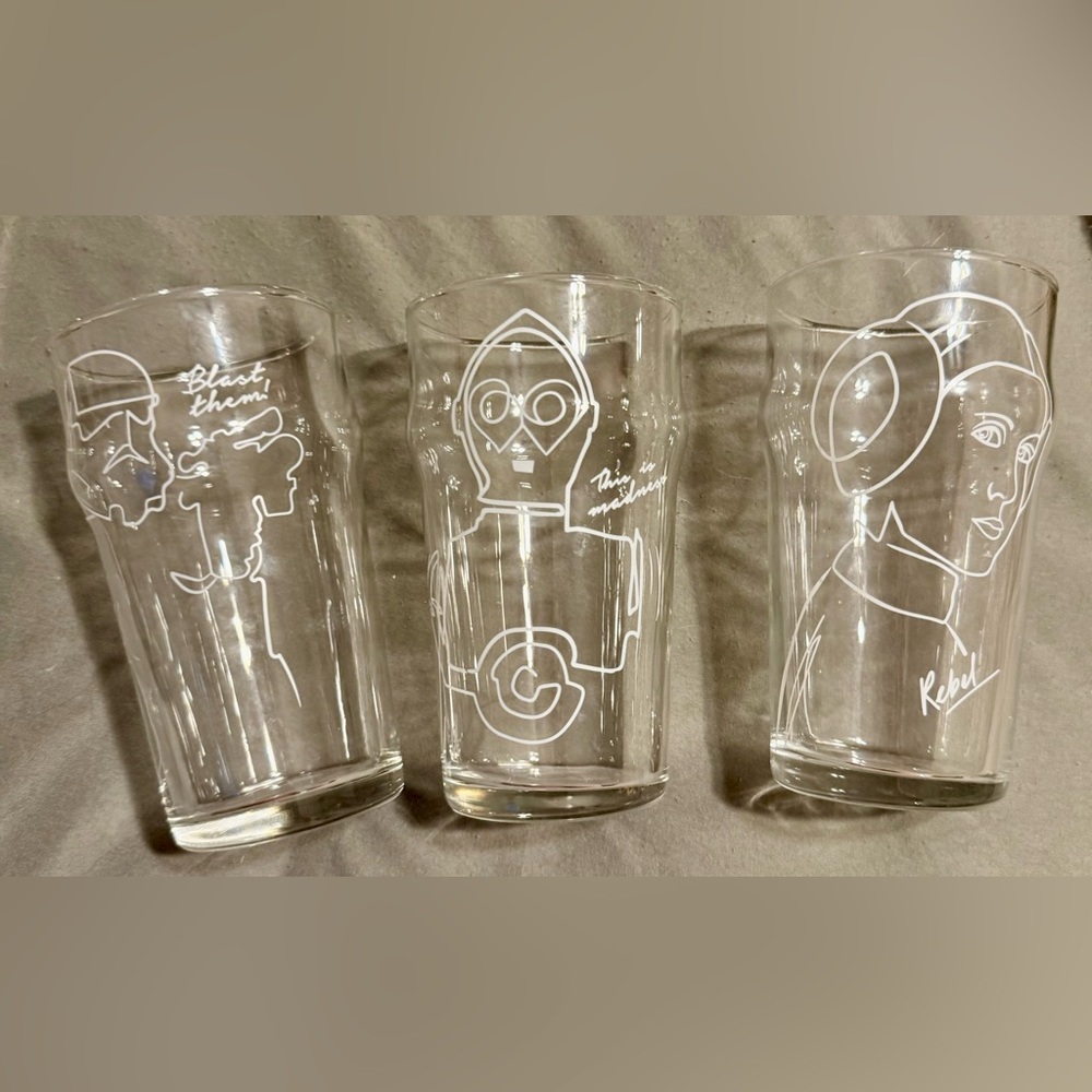 3 Star Wars™ Striking Sketch Drinking Glass Set. 18.6oz JoyJolt